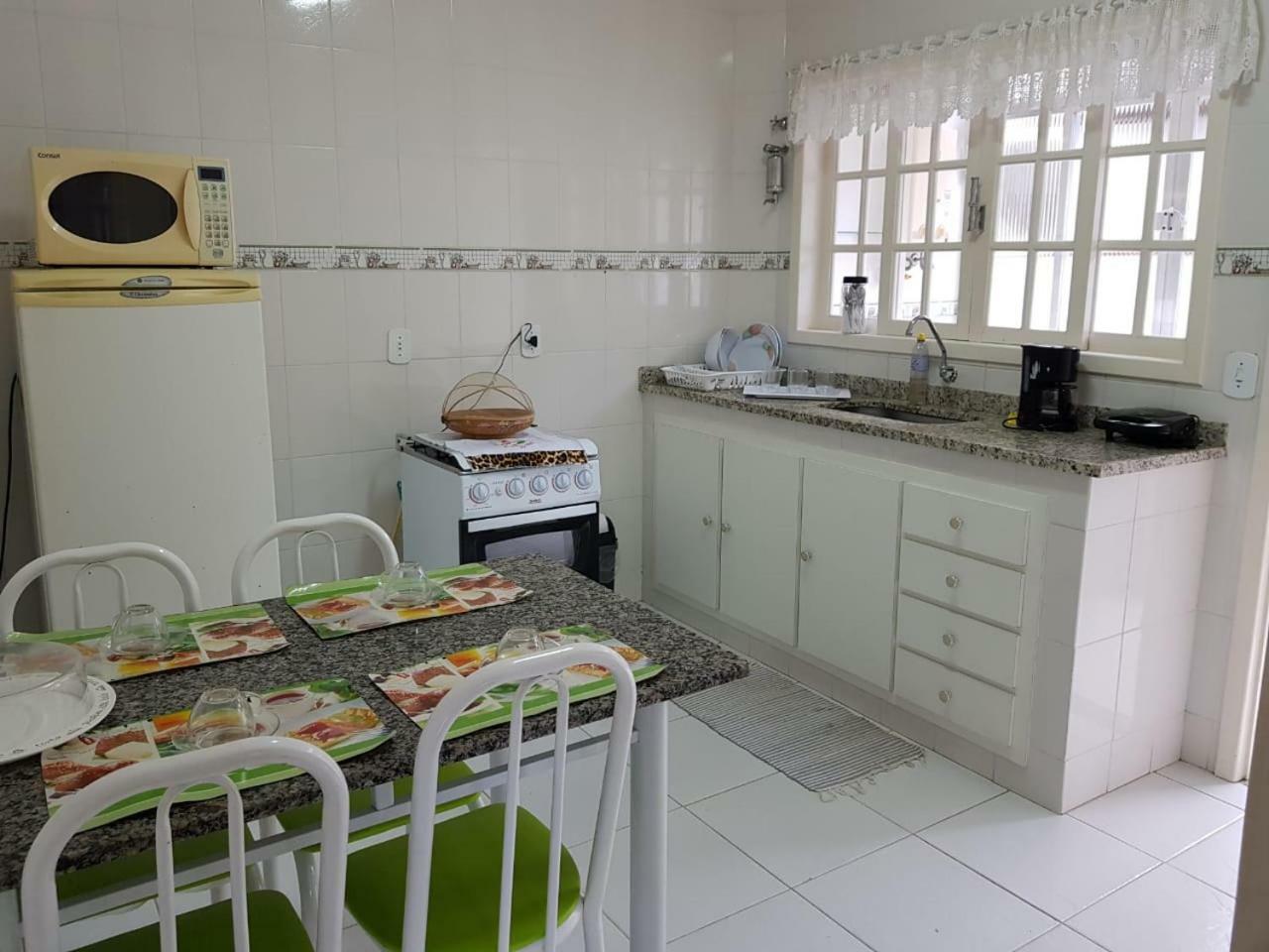 Folhas Secas Apartment *